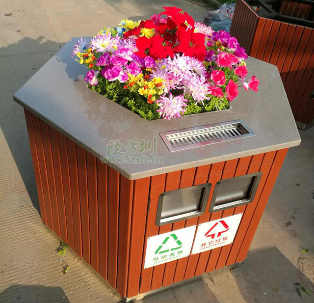 ?？谲?chē)站花盆分類垃圾桶倡導(dǎo)環(huán)保理念
