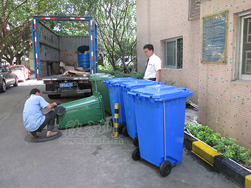 新增塑料分類垃圾桶！牛市東西路“美顏”